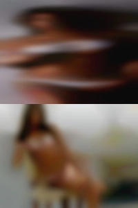 Swingers in Elgin horny wives and area!!!